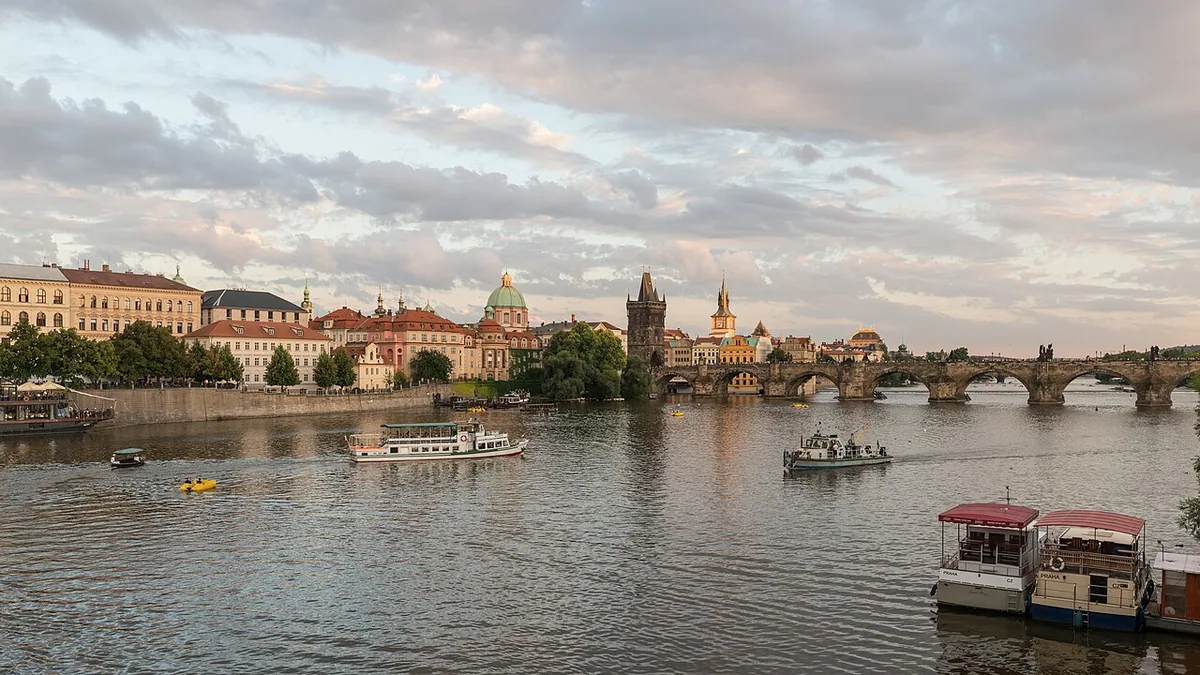 Карлов мост в Праге