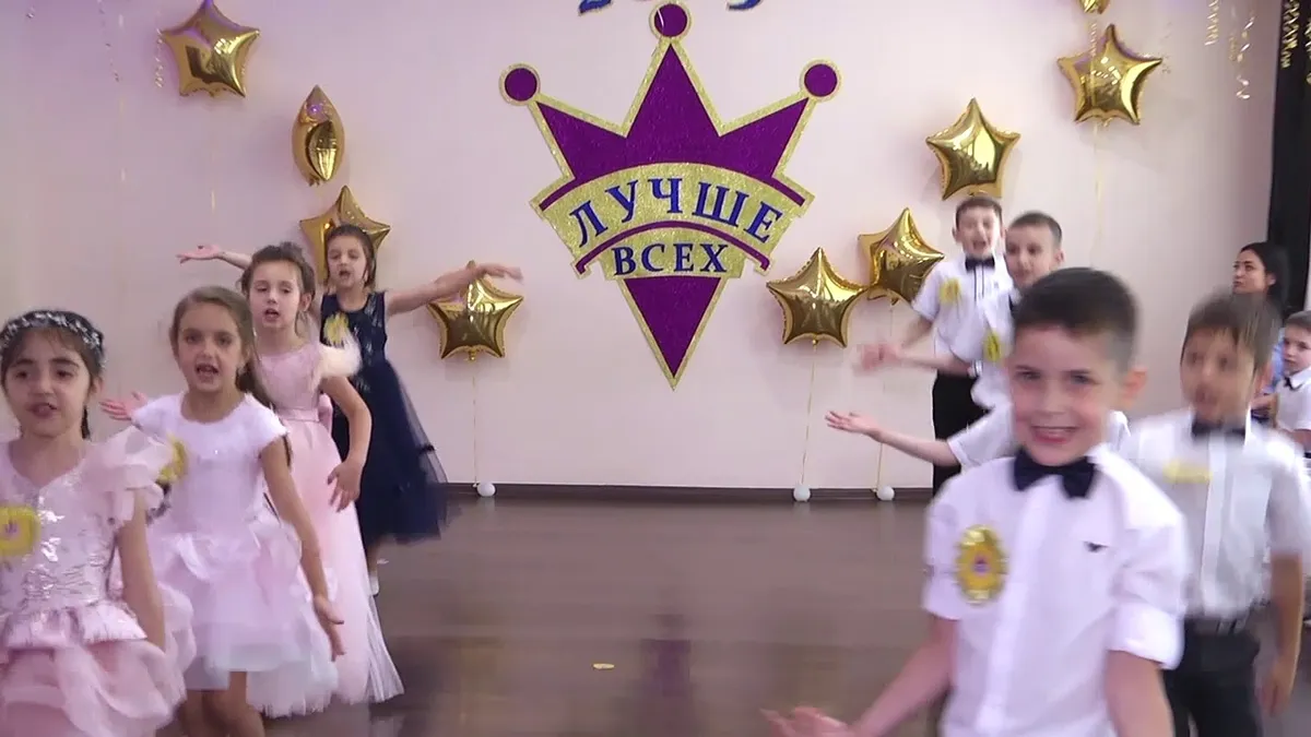 Когда день учителя и воспитателя?